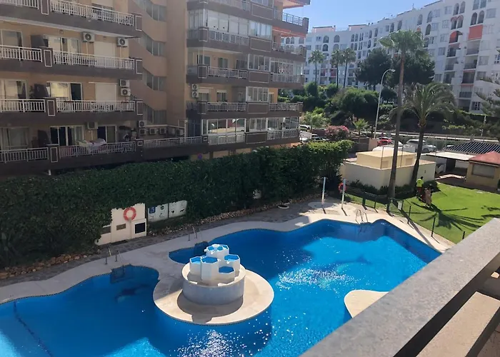 Moderno Apartamento En Primera Linea Paseo Maritimo Fuengirola